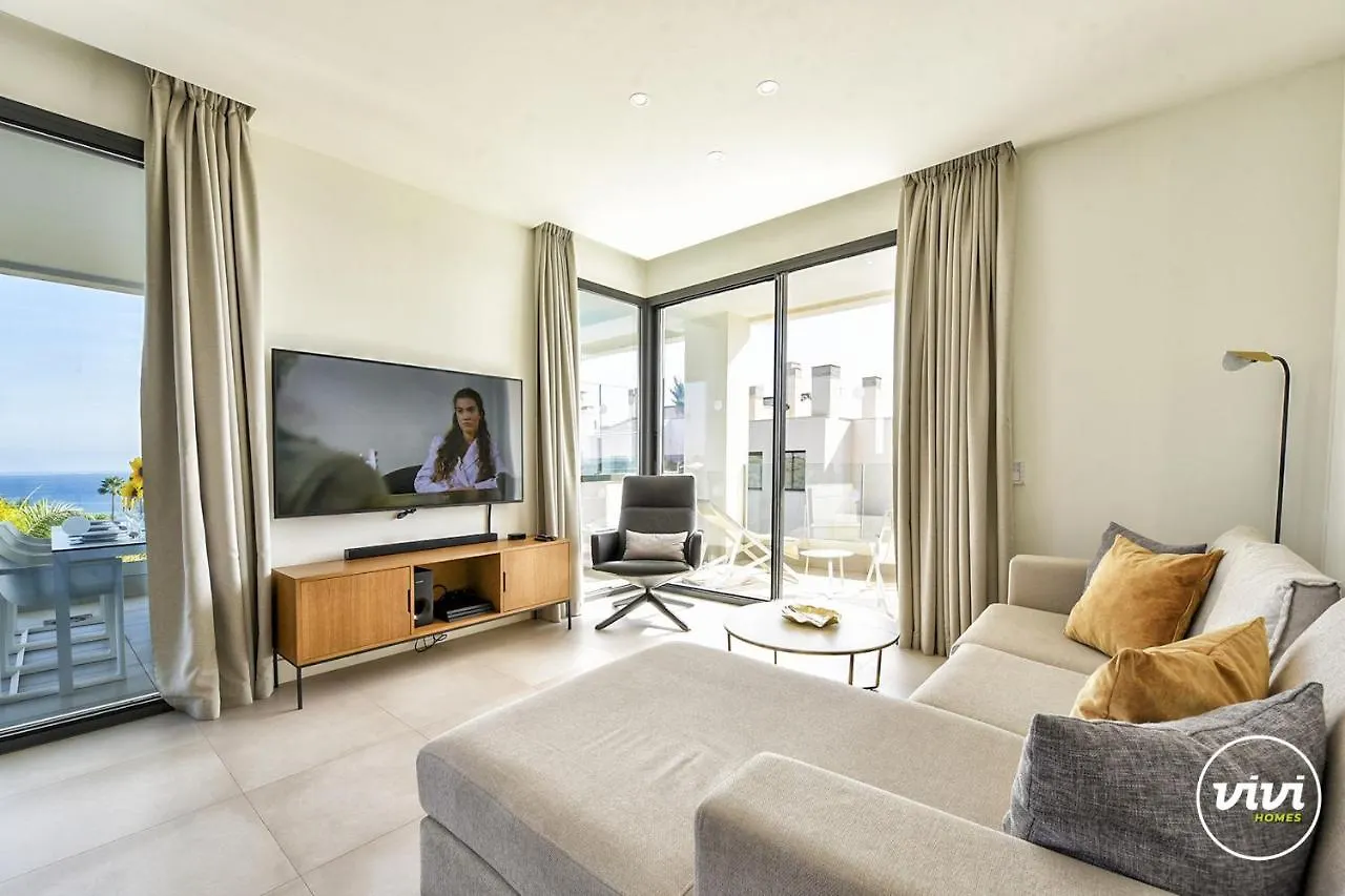 Vivi Homes - Olivera Pool, Sauna, Gym, Terrace & Sea View El Faro Apartment