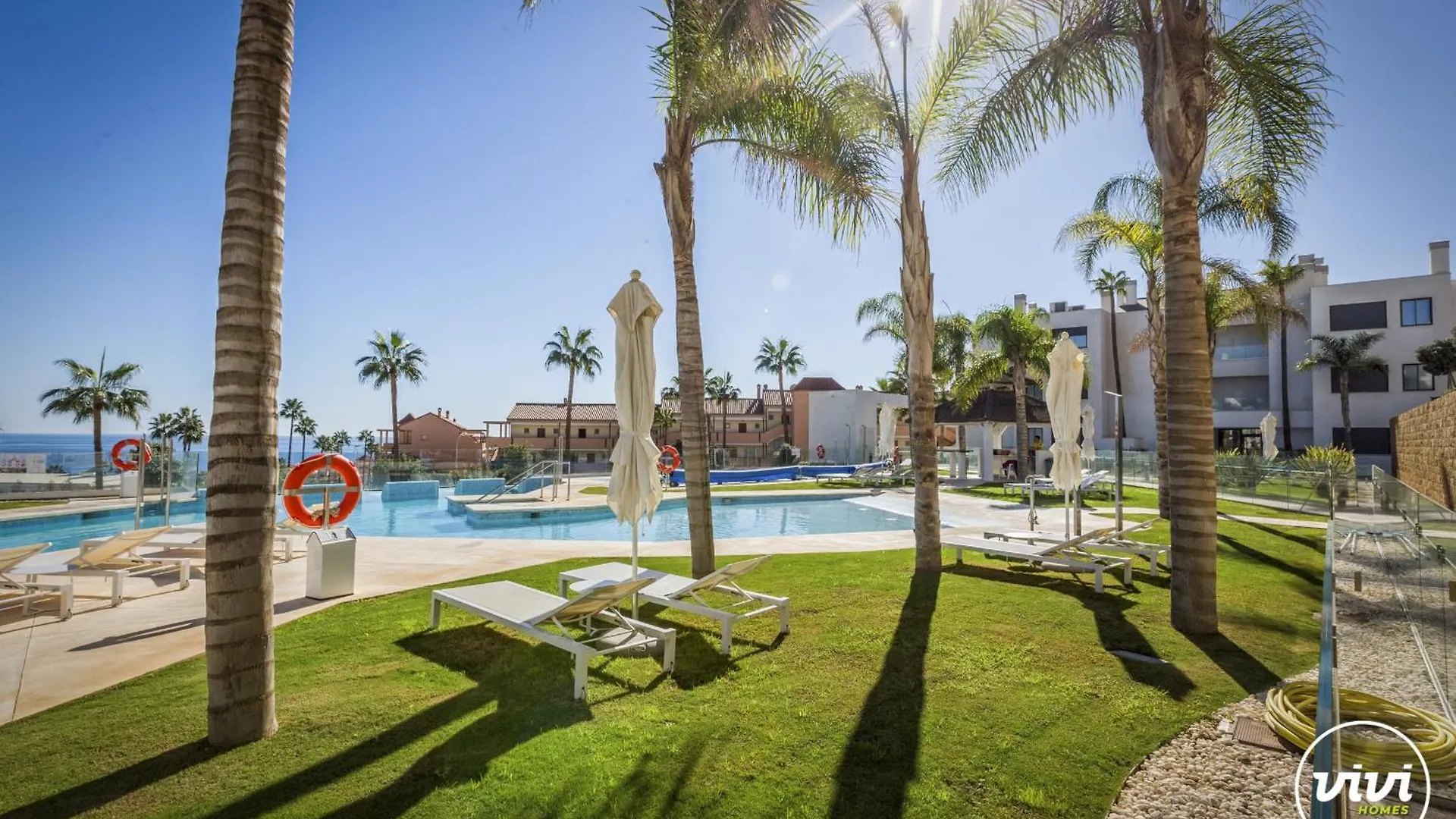 Apartment Vivi Homes - Olivera Pool, Sauna, Gym, Terrace & Sea View El Faro Spain